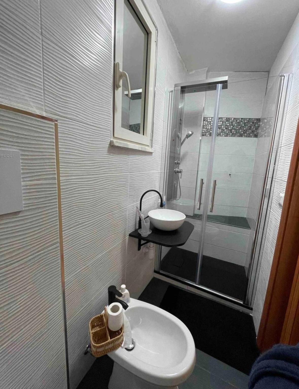 Lisaapartmenthousesalerno Exterior foto